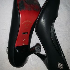 lianGDuian shoes